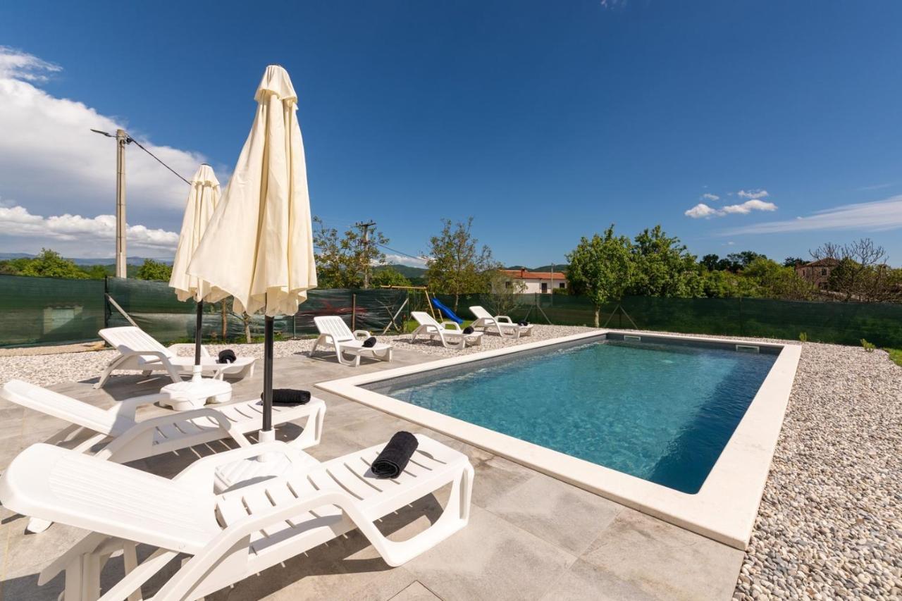 Villa Butoniga Nature Buzet Exterior photo