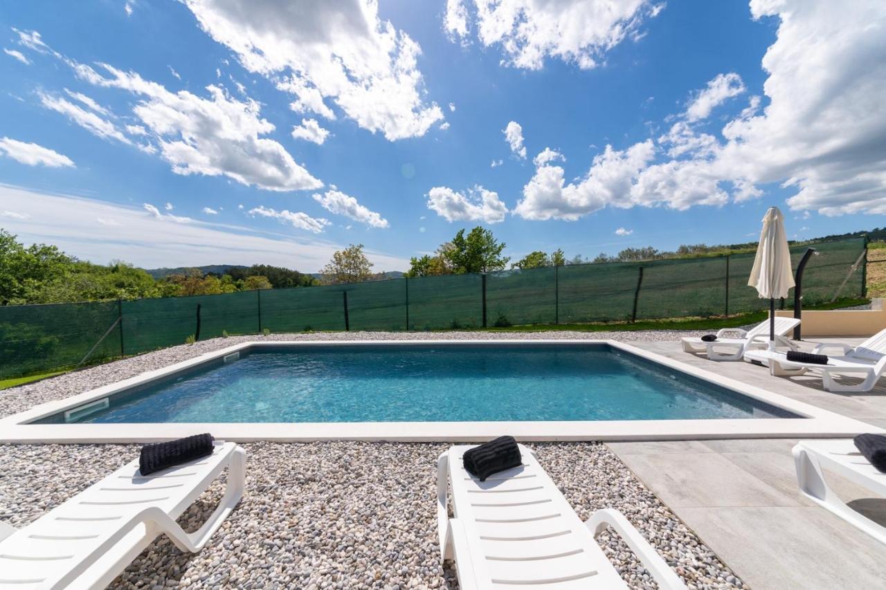 Villa Butoniga Nature Buzet Exterior photo